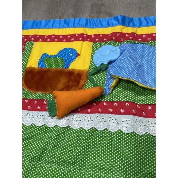Vintage 1985 Playskool Baby Fold N Go Play Mat Activity Quilt Blanket Tummy Time - Picture 2 of 6